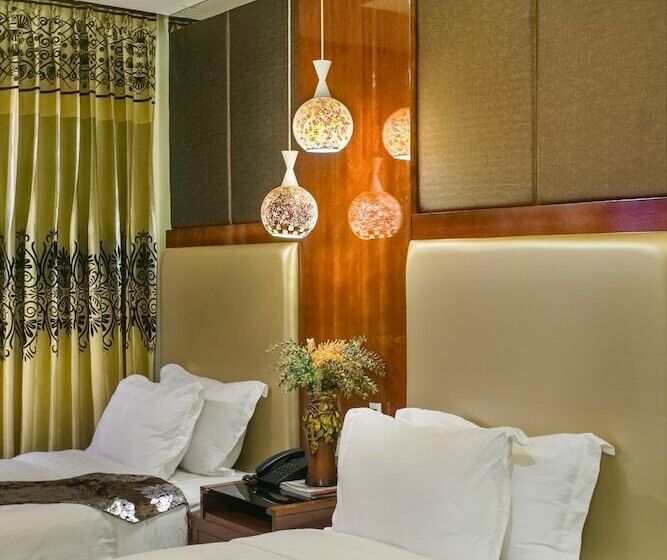 اتاق اجرایی, Noorjahan Grand