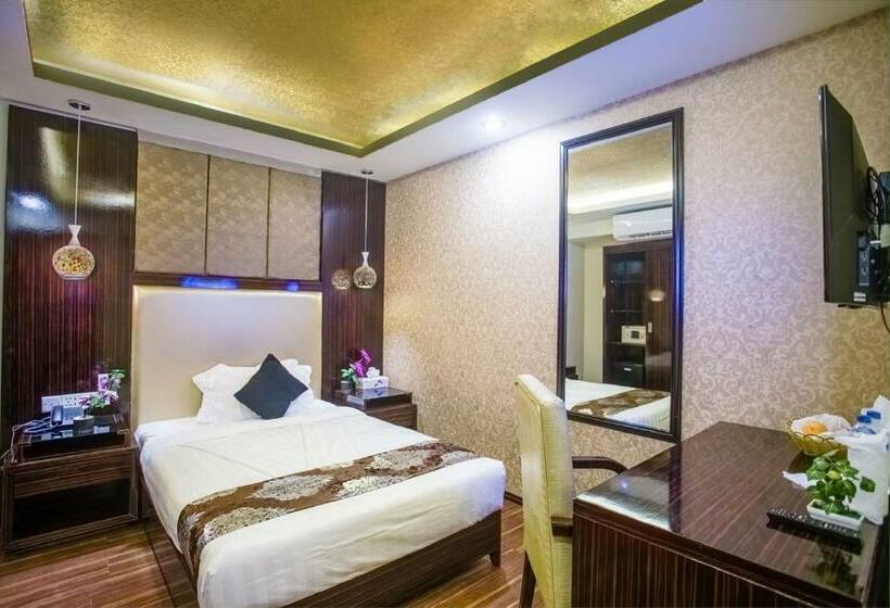 اتاق اکونومی یک تخته, Noorjahan Grand