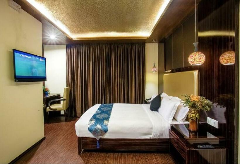 اتاق لوکس, Noorjahan Grand