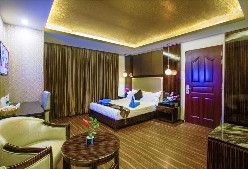 اتاق لوکس, Noorjahan Grand