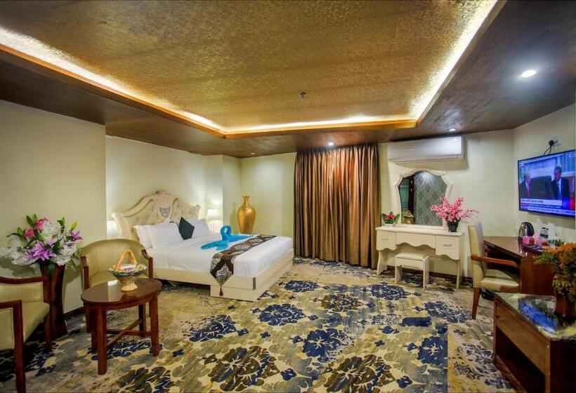 سوئیت با تخت بزرگ, Noorjahan Grand