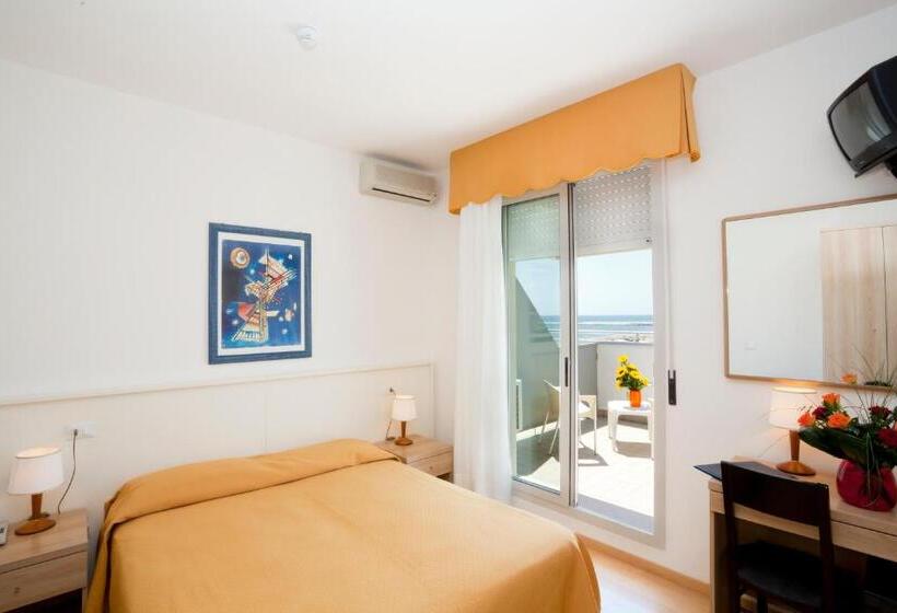 Standardzimmer mit Terrasse, Parigi