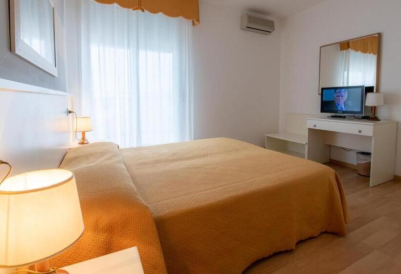 Apartment mit 1 Schlafzimmer mit Verbindungstür, Parigi