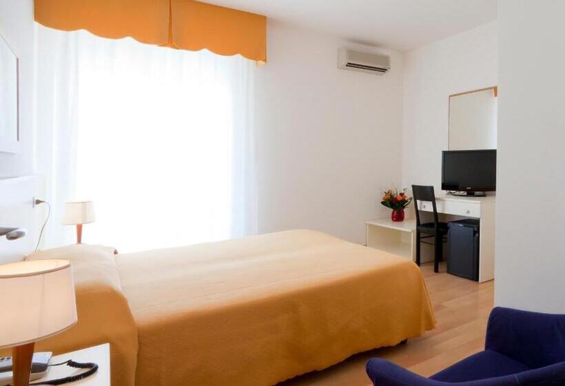 Apartment mit 1 Schlafzimmer mit Verbindungstür, Parigi