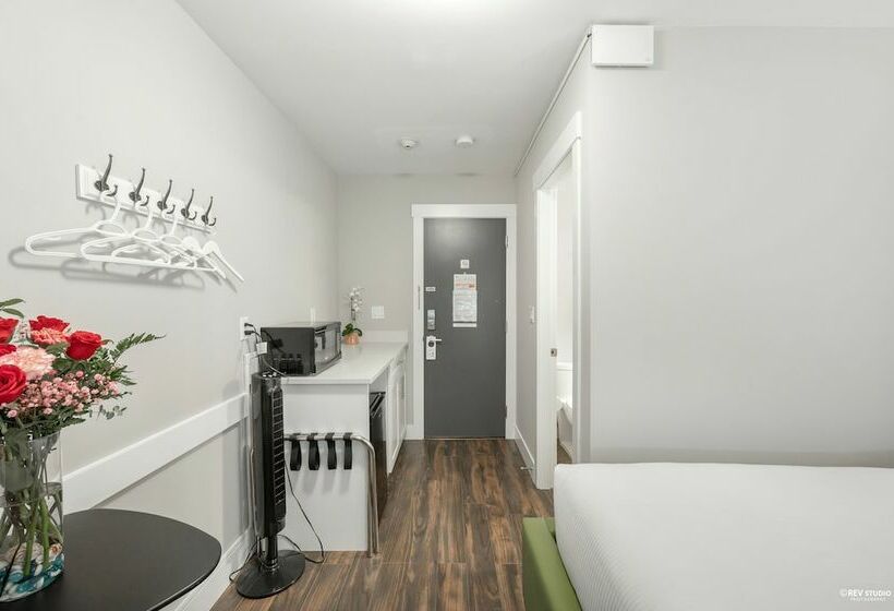 豪华房间, Queens