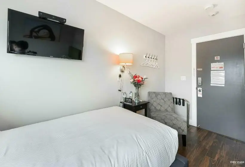 Standard-huone, Queens
