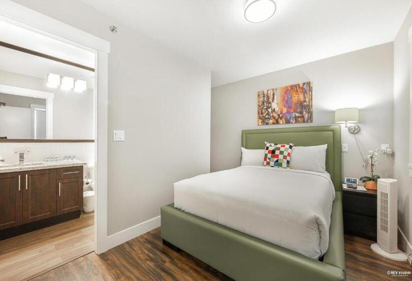 豪华房间, Queens