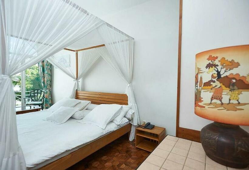 اتاق استاندارد با چشمانداز دریاچه, Riviera Garden