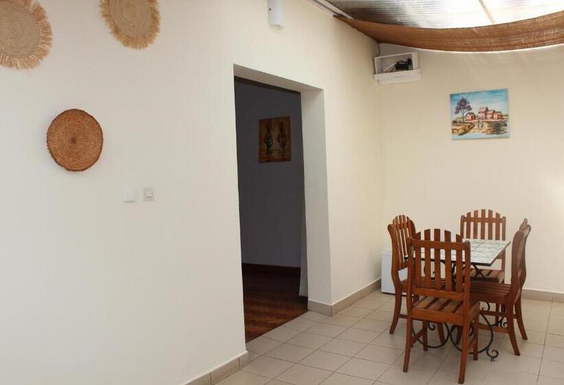 بنگله خانوادگی, Riviera Garden