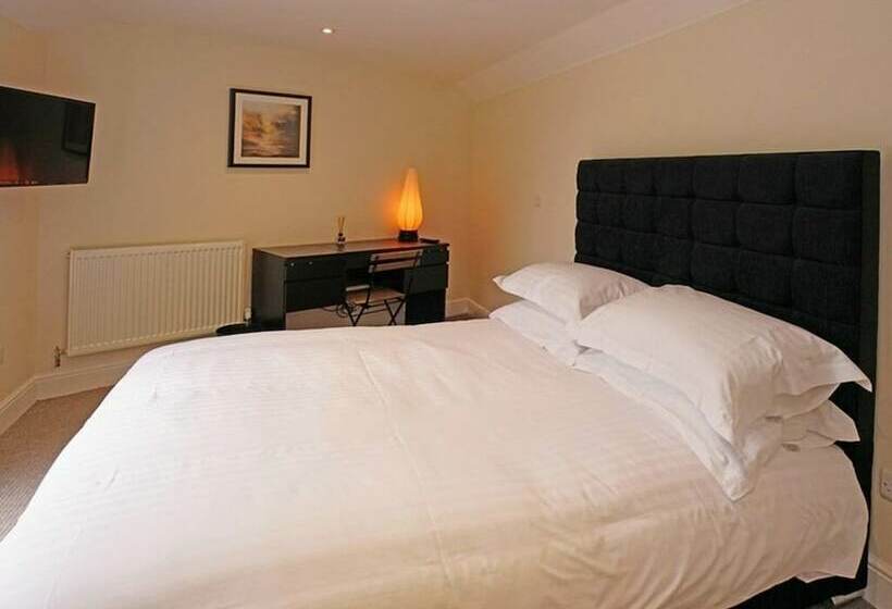 غرفة قياسية مطلّة علي الحديقة, The Greyhound Inn