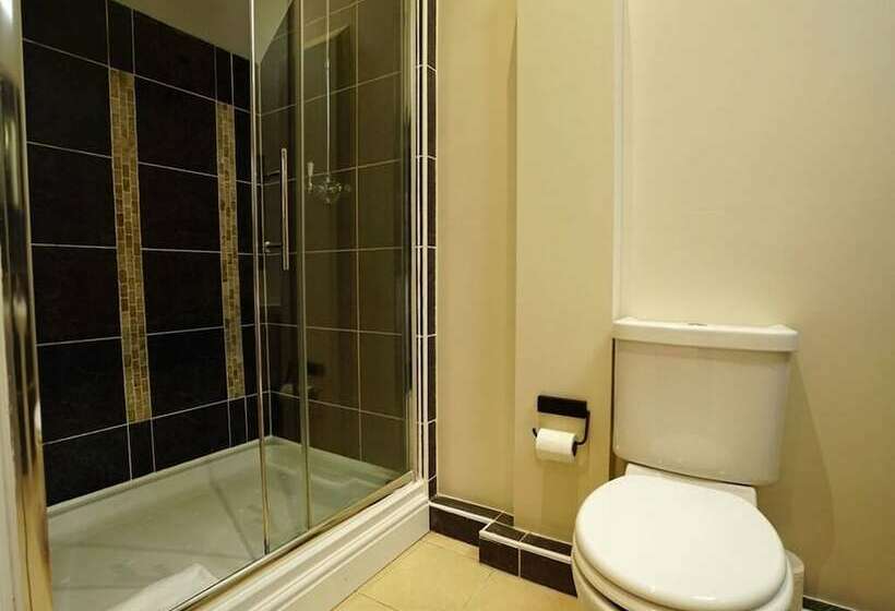 غرفة قياسية مطلّة علي الحديقة, The Greyhound Inn