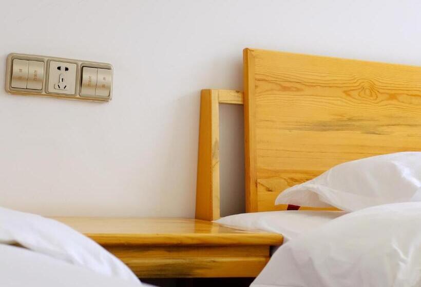 غرفة قياسية ثلاثية, Zhangye Danxia Tianyu Yododo Inn