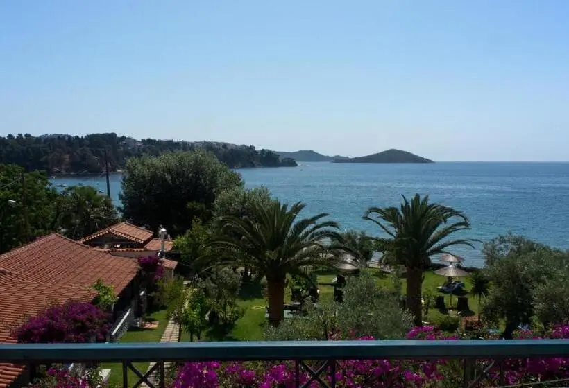 海の見えるスタンダードスタジオ, Angeliki Beach
