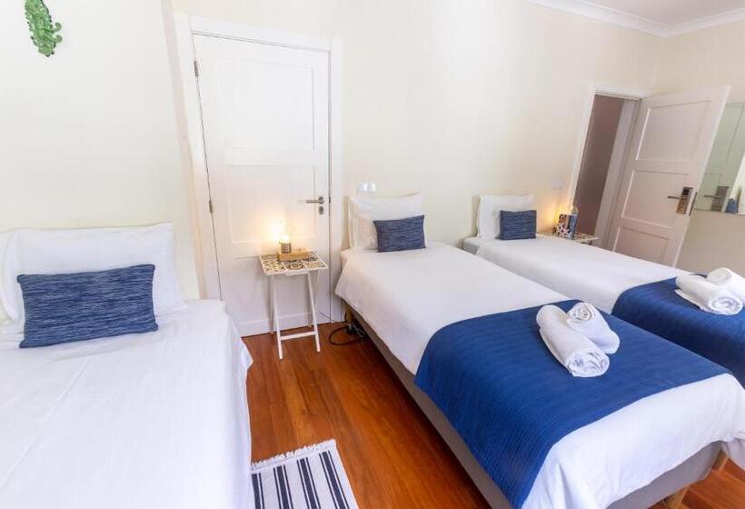 标准三人间, My Angra Charming House