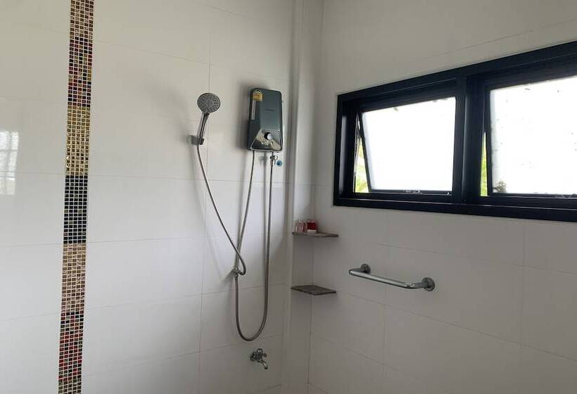 带2个卧室的套房, Busaya Resort & Cuisine