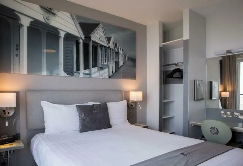 Habitació Quàdruple Estàndard, Allseasons