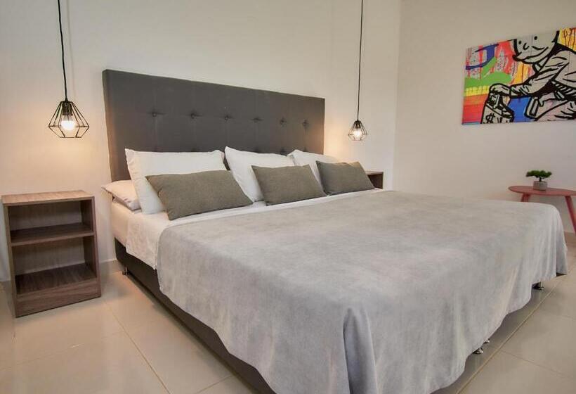 اتاق لوکس, Arena Santa Fe De Antioquia