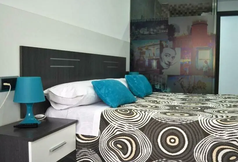 اتاق استاندارد یک نفره, Bed&breakfast 10 Girona