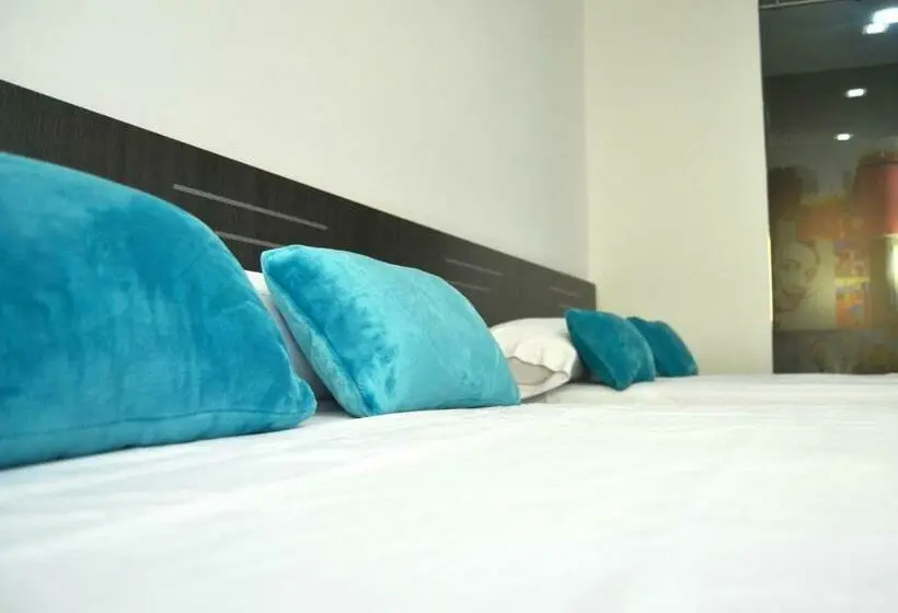 اتاق استاندارد یک نفره, Bed&breakfast 10 Girona