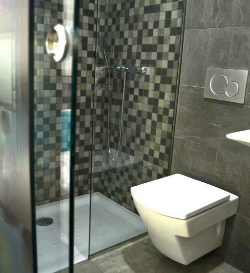 标准单人间, Bed&breakfast 10 Girona