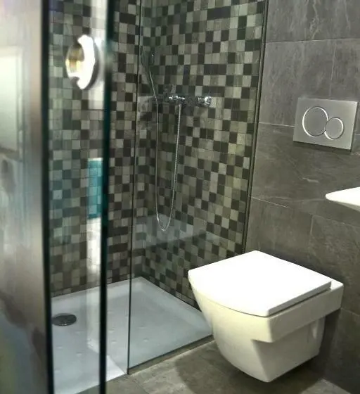 اتاق استاندارد یک نفره, Bed&breakfast 10 Girona