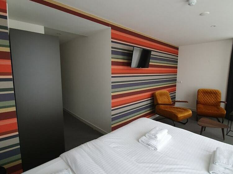 اتاق استاندارد, Heye 130