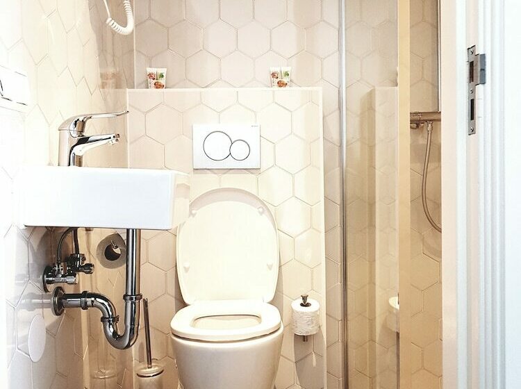 اتاق اکونومی, Heye 130