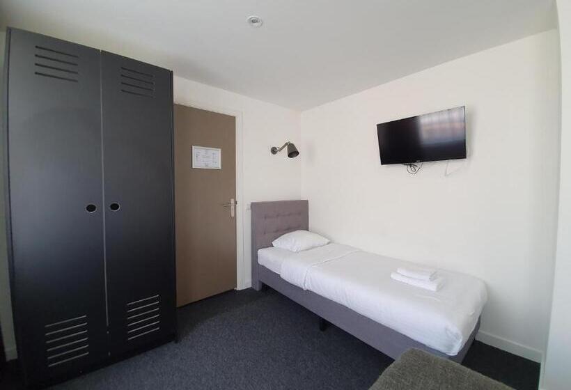 اتاق کلاسیک سه تخته, Heye 130