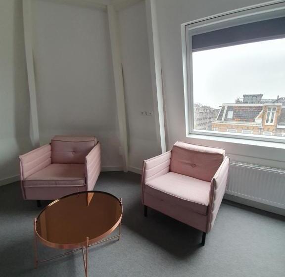 اتاق لوکس, Heye 130