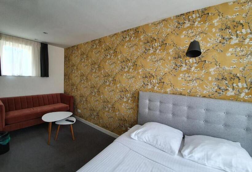 Quarto Estandar, Heye 130