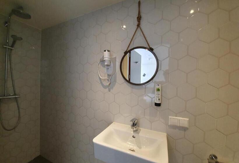 اتاق استاندارد, Heye 130