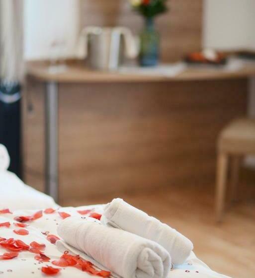 Quarto Triplo Standart, La Stella