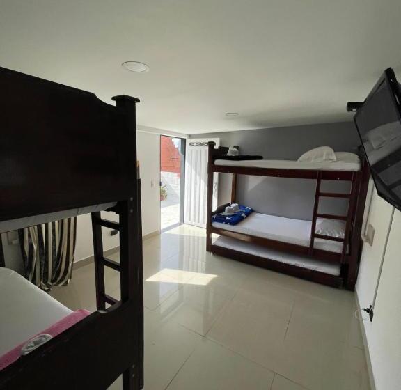 패밀리 룸, Las Vegas