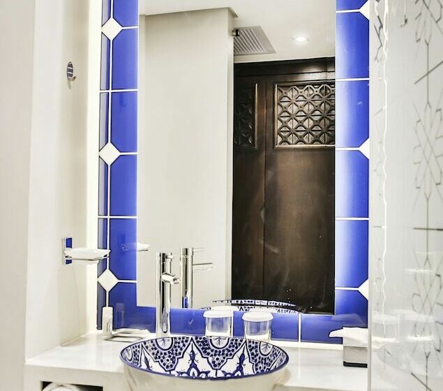 חדר סטנדרט, Meropa