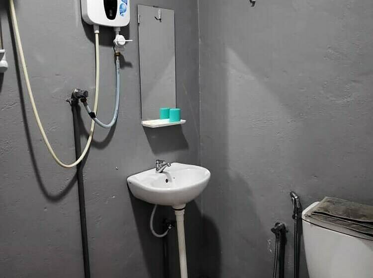 家庭交流房, Milvus