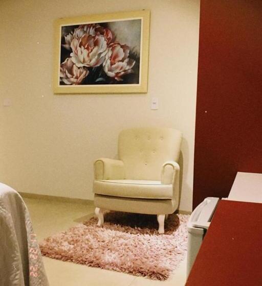 Deluxe Suite, Pak Suites