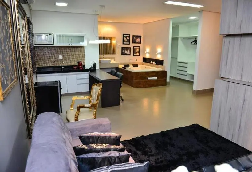 Standard-studio, Planaltos Palace