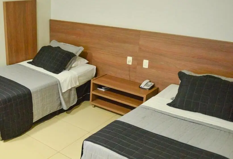Economy Triple Room, Planaltos Palace