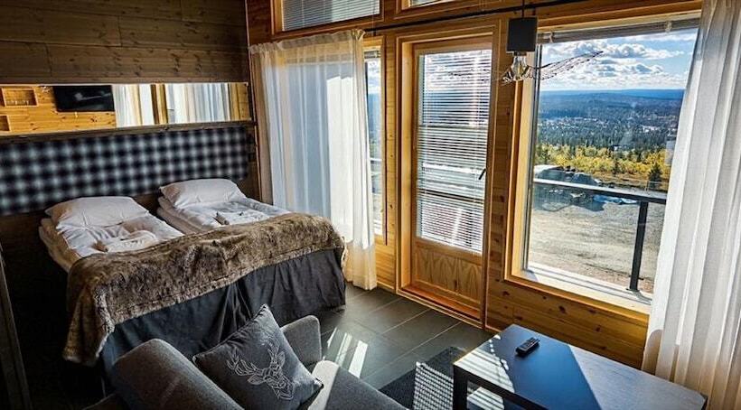 景色の見えるスイートルーム, Star Arctic