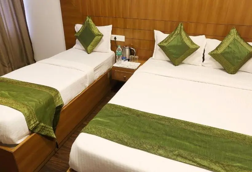 Superior-huone, Treebo Skydale Inn & Suites With Mountain View