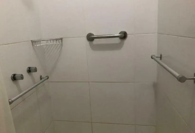 اتاق استاندارد, La Floresta Tarapoto Hostal
