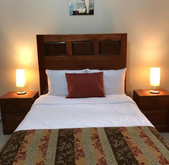 スタンダードルーム, La Floresta Tarapoto Hostal