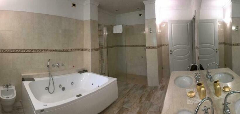 סוויטת ג'וניור עם מסג'ר מים, La Cascata Negli Ulivi