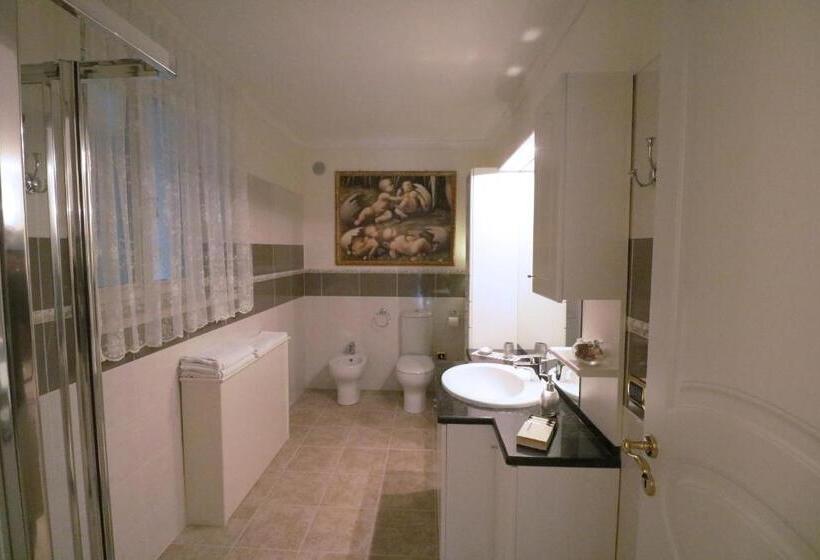 סוויטה נוף לגינה, La Cascata Negli Ulivi