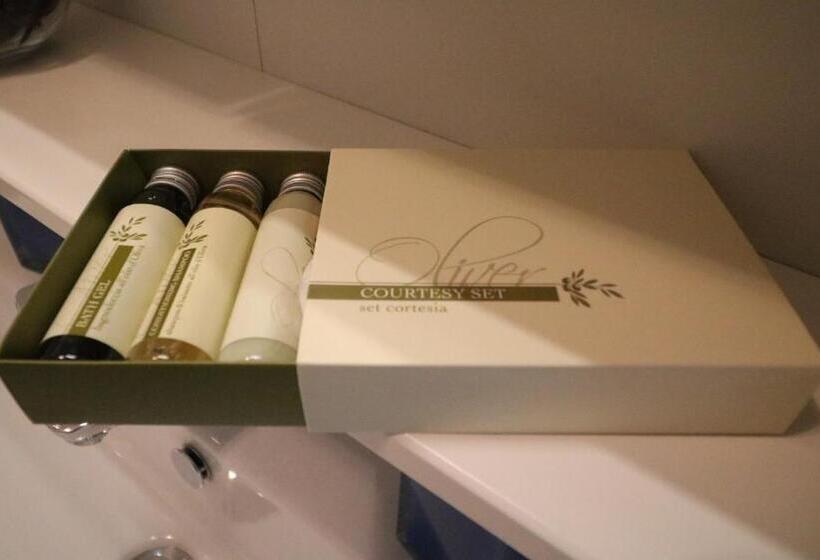 חדר סטנדרט נוף לגינה, La Cascata Negli Ulivi