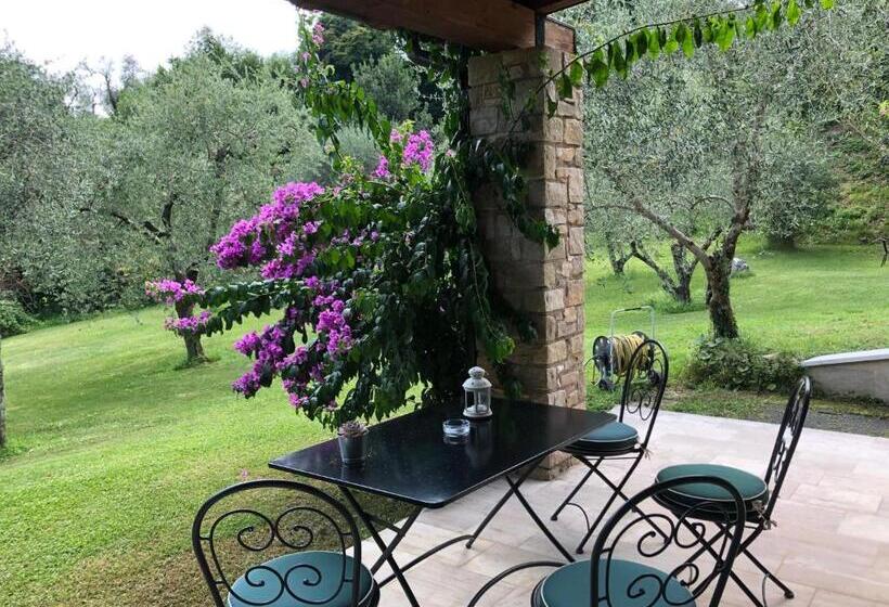 סוויטה נוף לגינה, La Cascata Negli Ulivi