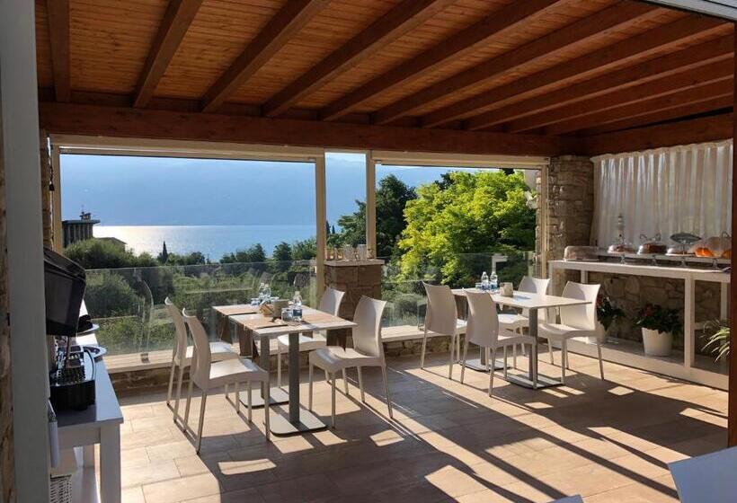 סוויטה נוף לגינה, La Cascata Negli Ulivi