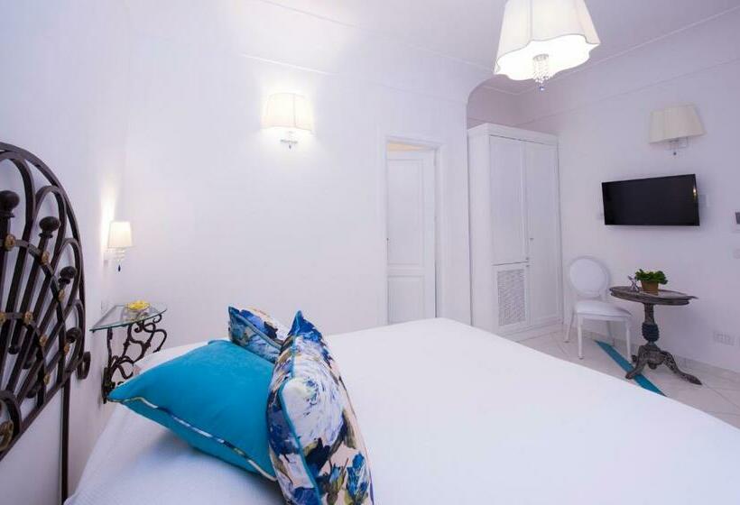 标准间, La Valle Delle Ferriere