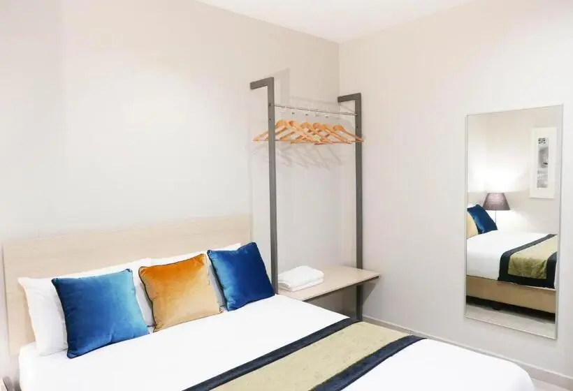Superior-huone, Country Inn