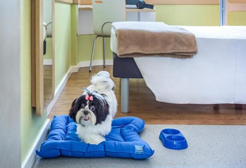 Quarto Triplo Estandar, Ibis Budget Belo Horizonte Minascentro